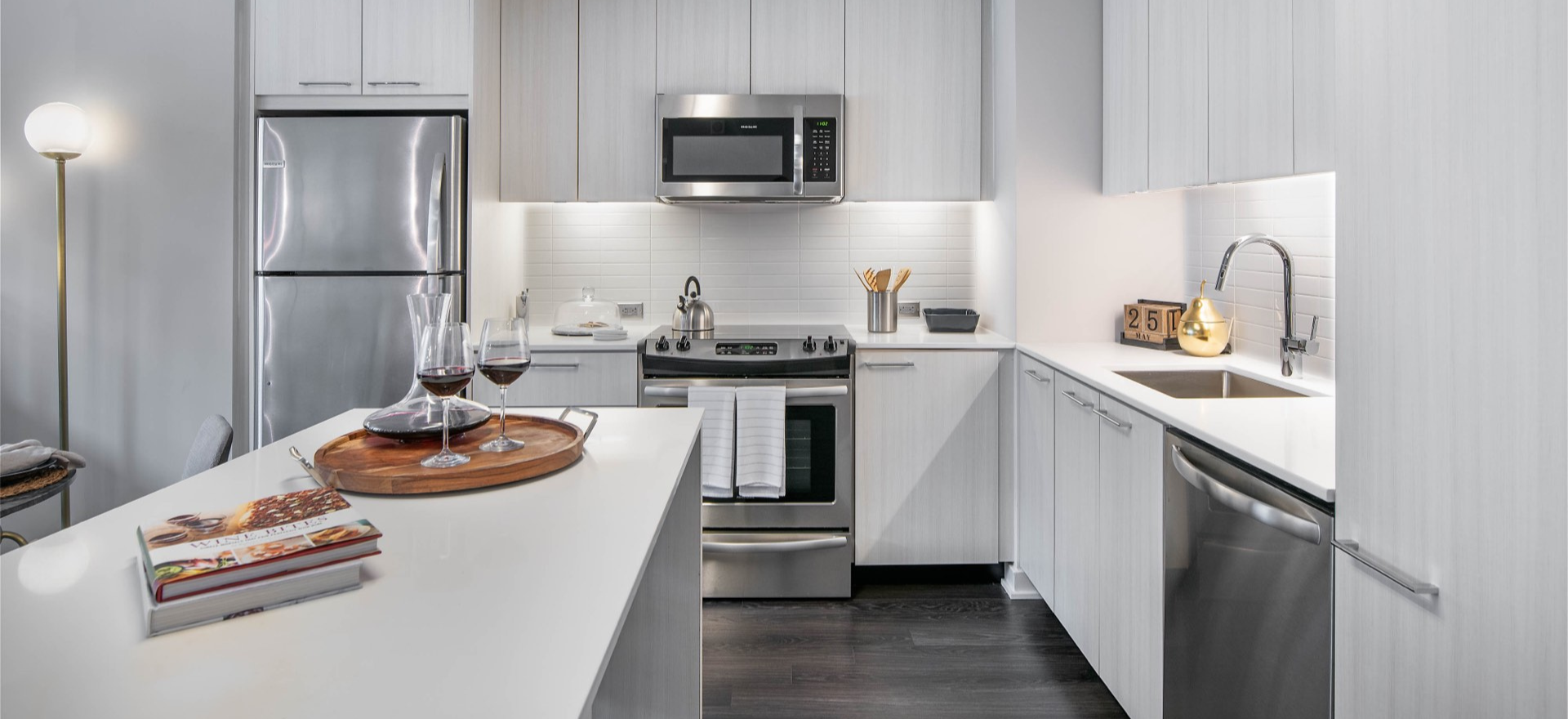 Dwellworks Living - Solutions for Global Corporate Relocation - Interior DC Kitchen